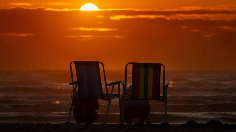 Domingo tórrido com quase 40ºC terminará com virada do tempo